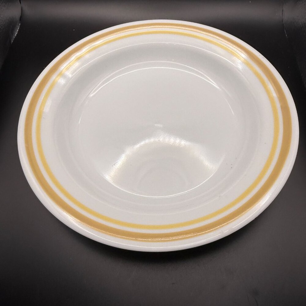 Corelle By Corning Almond Set of 4 Soup Bowls White  Tan Yellow Trim 8.5”-A